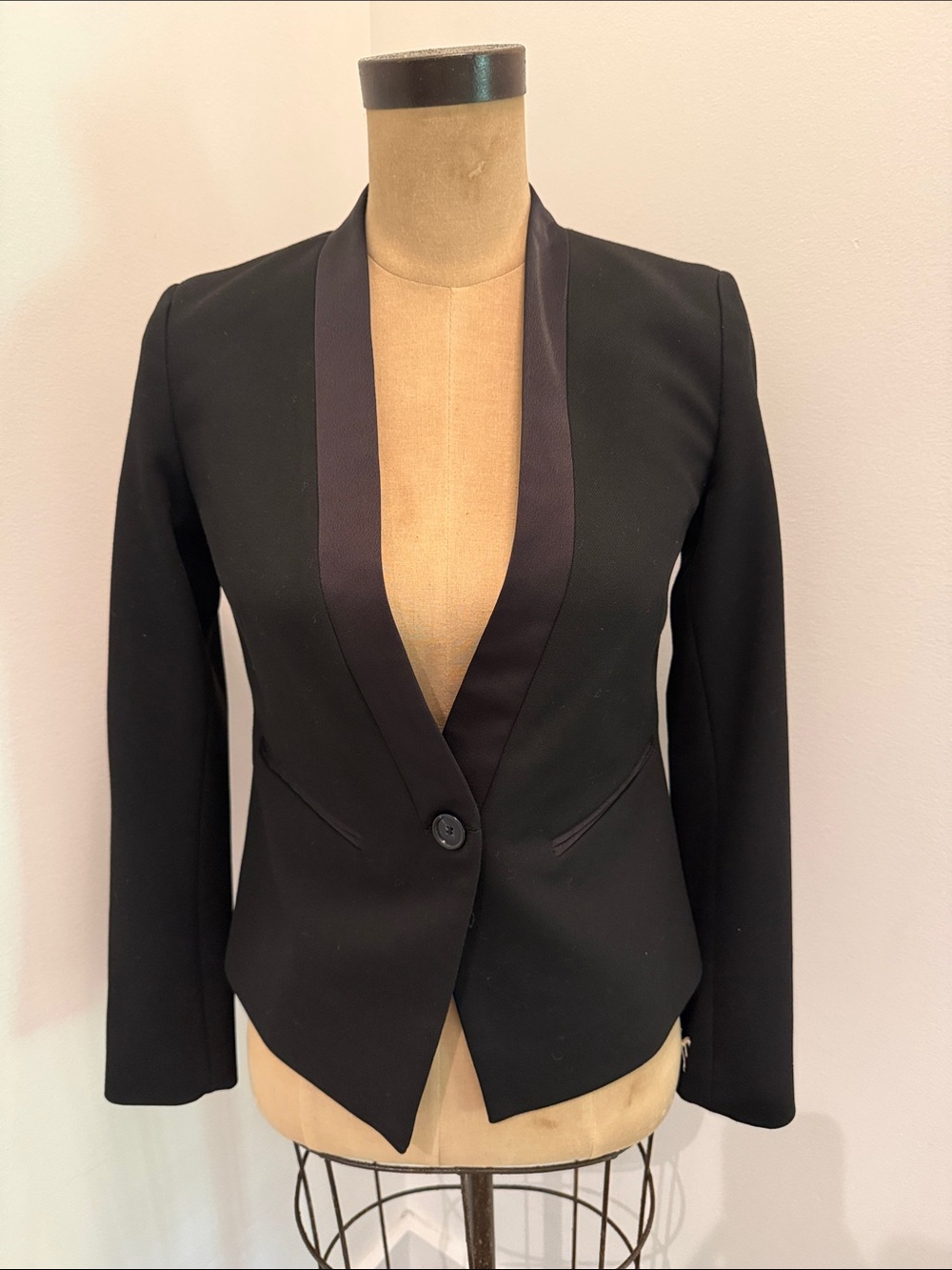 Loft Size 0 Petite Black Satin-Trim Single-Button Women's Blazer